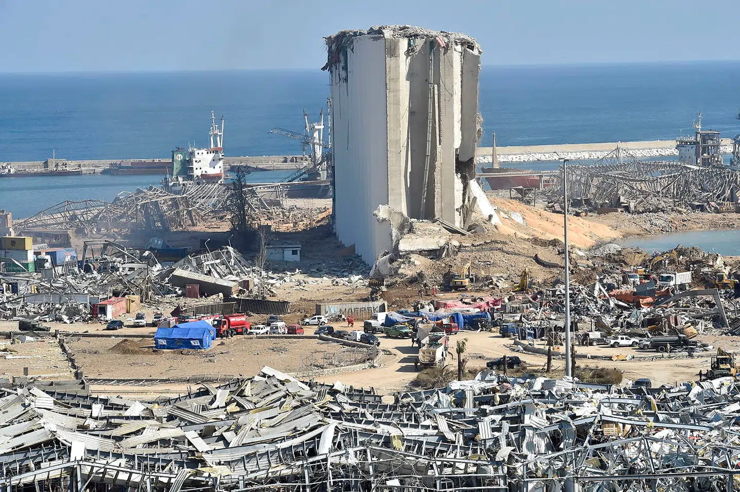 Den ødelagte havn i Beirut.