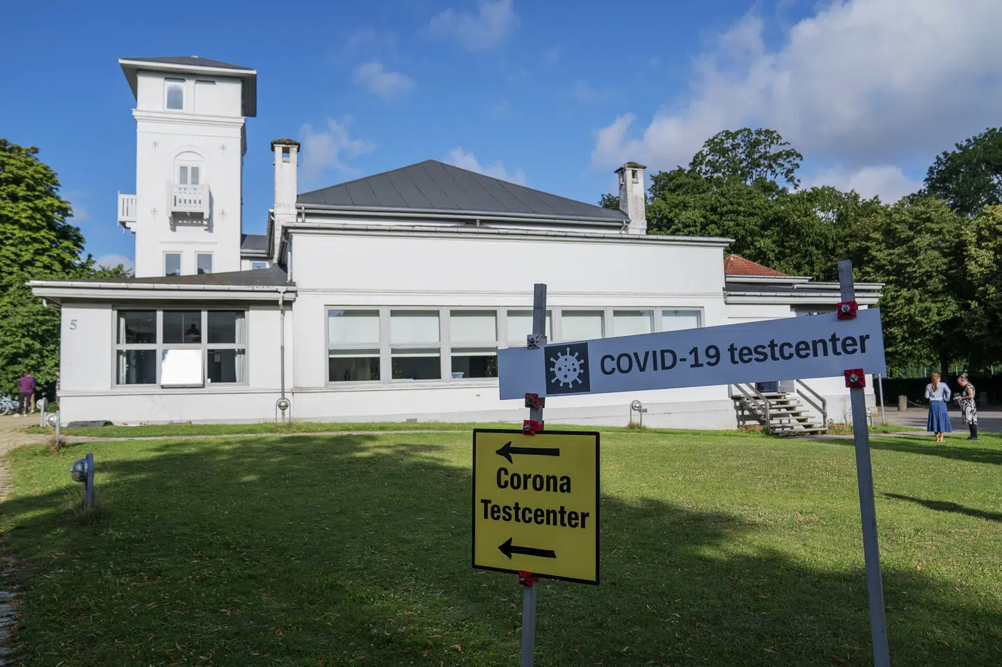 Myndighederne har opsat et testcenter ved Danish Crowns slagteri i Ringsted for at forsøge at stoppe det udbrud af coronavirus, der er på slagteriet. (Arkivfoto) Claus Bech/Ritzau Scanpix
