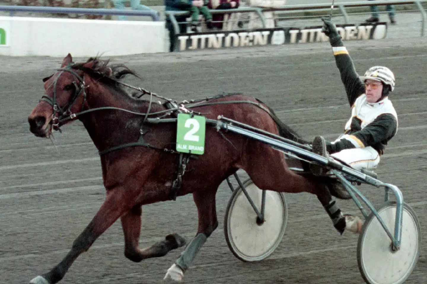 Charlottenlund Travbane, hvor dette billede er fra, ligger der fortsat, men i Billund kan travbanen snart være historie. (Arkivfoto) Burt Seeger/Ritzau Scanpix