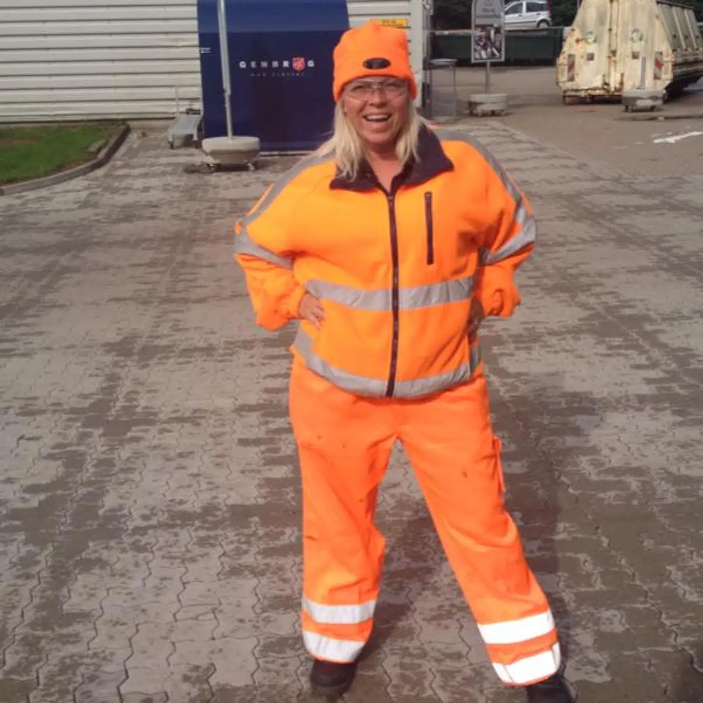 Didde på sit arbejde.