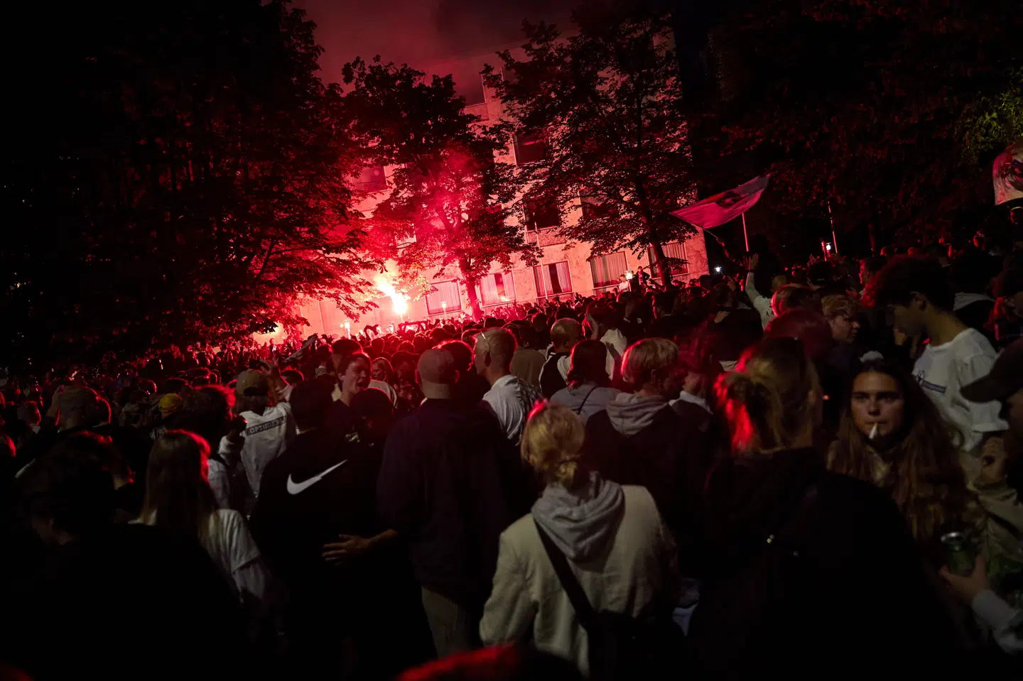 Østjyllands Politi valgte ikke at bruge magt, da mange mennesker forleden fejrede bronzemedaljer på Rådhuspladsen i Aarhus. (Arkivfoto) Mikkel Berg Pedersen/Ritzau Scanpix