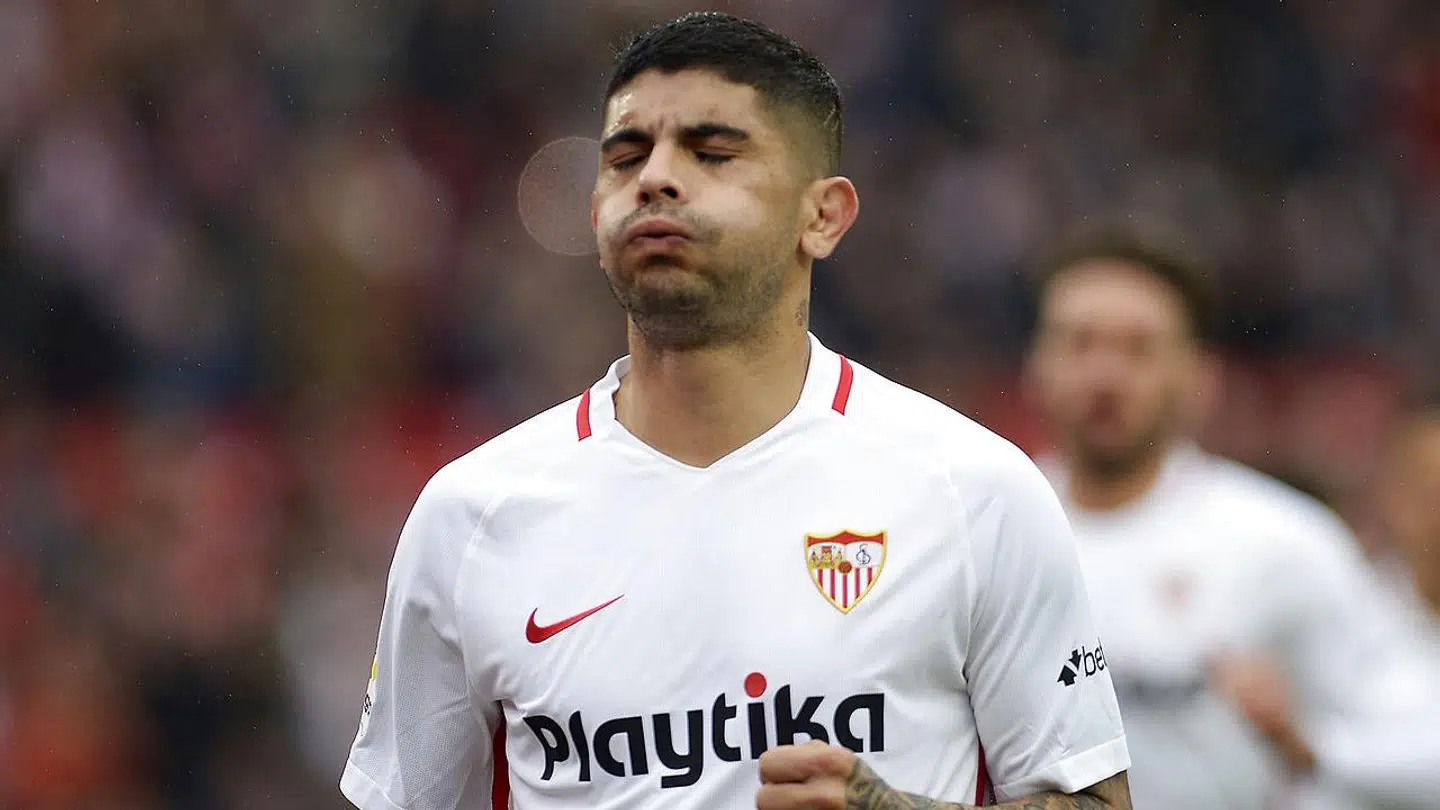 Éver Banega i Sevilla-trøjen. I næste sæson skifter han dog til den saudiarabiske klub Al-Shabab.