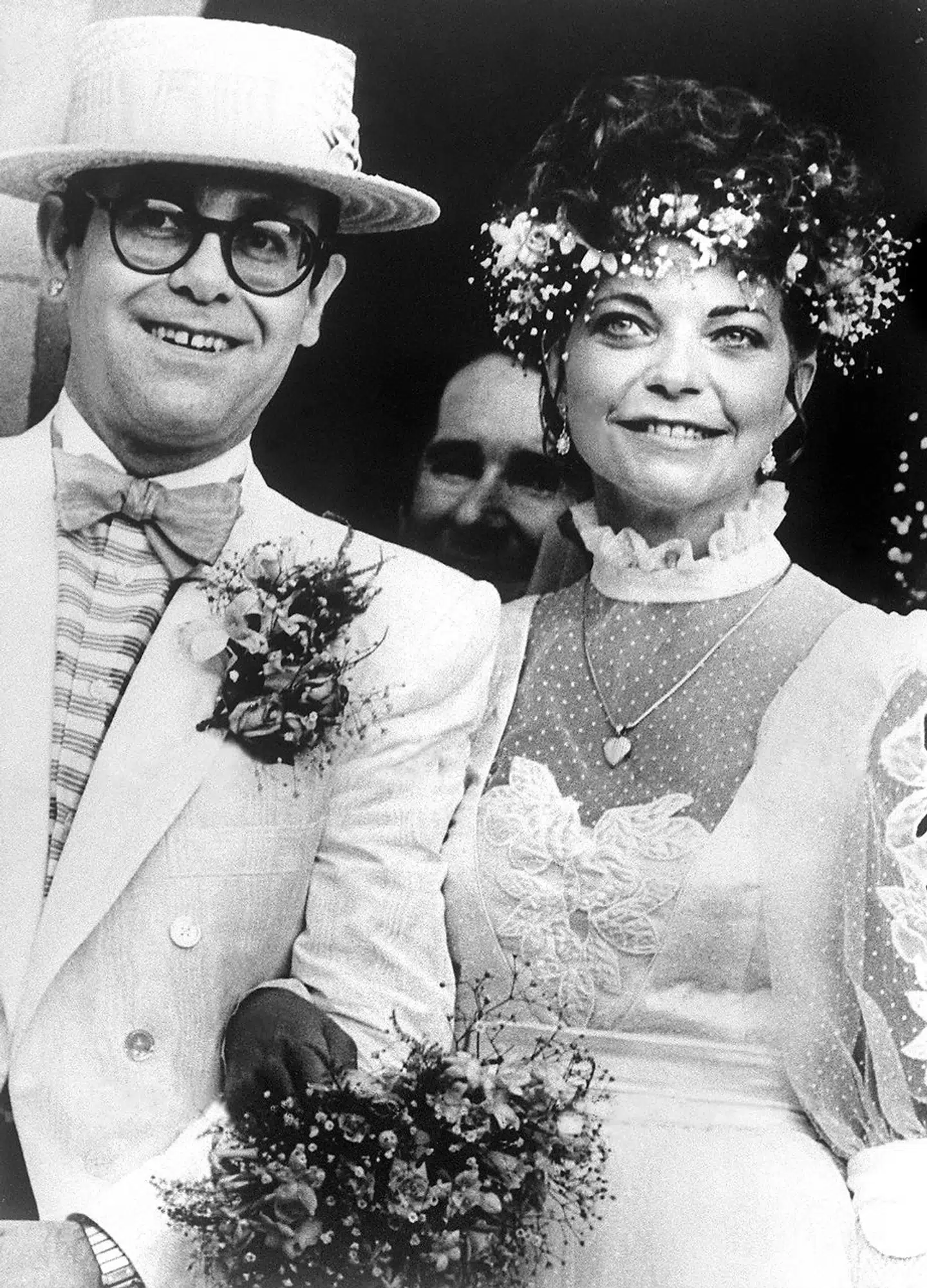 Elton John og Renate Blauel da de blev gift.