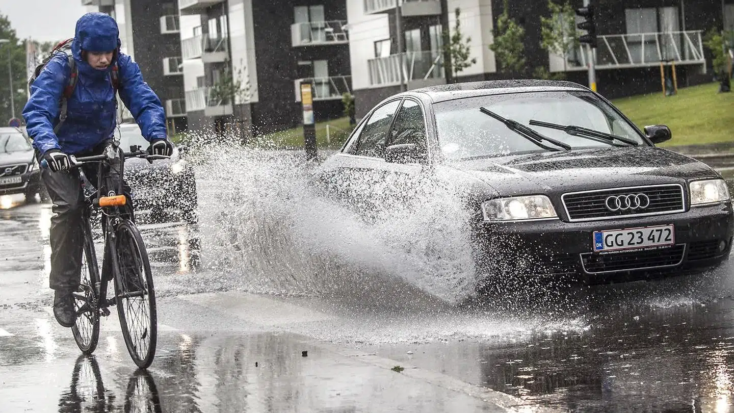 Arkivfoto. Regn, regnvejr, cyklister, Aarhus