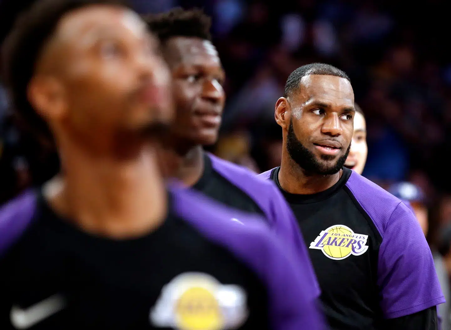 LeBron James er en af flere superstjerner, der kræver de amerikanske betjente, der skød og dræbte Breonna Taylor, anholdt.