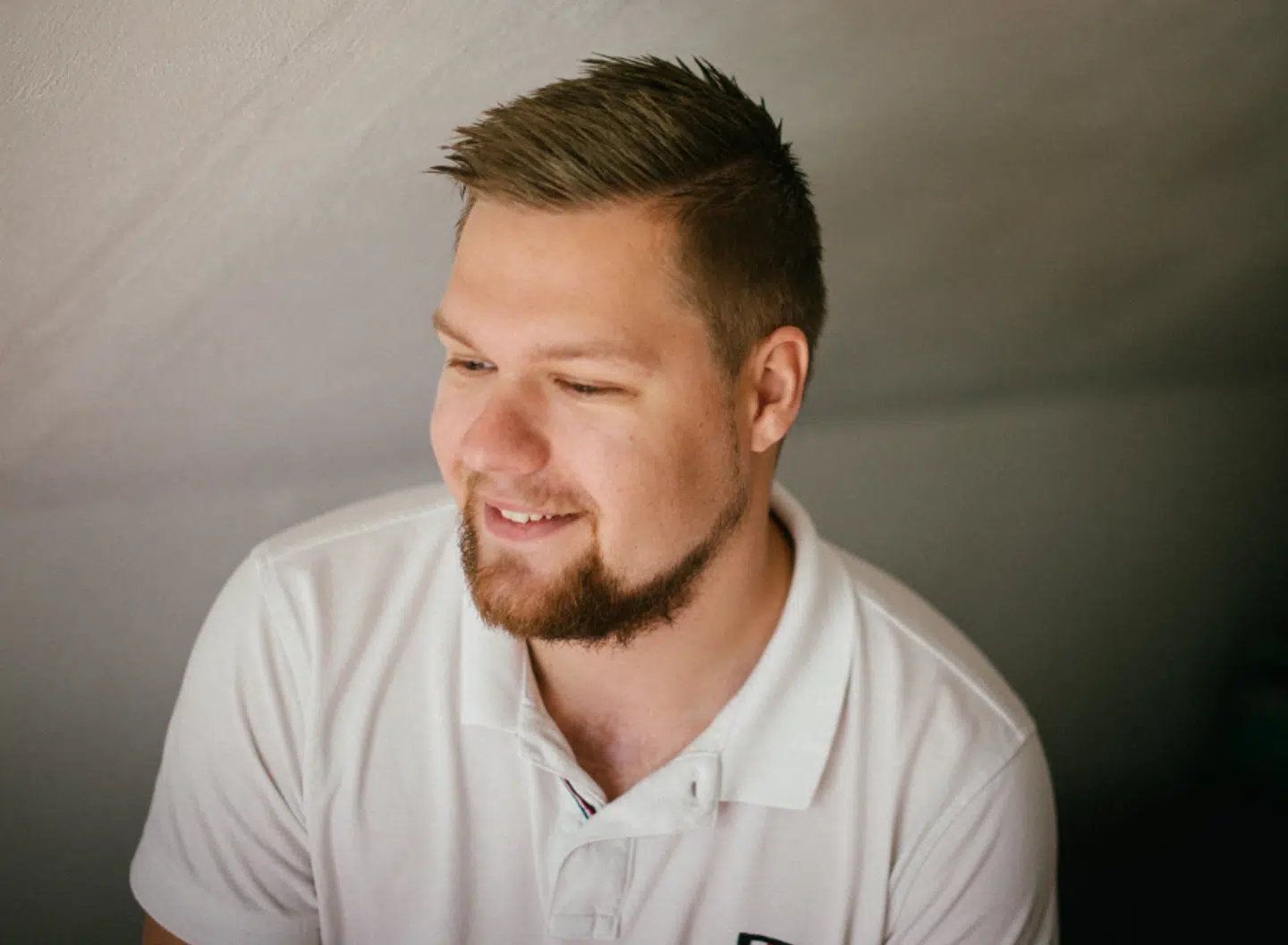 Sådan ser Phillip ud i dag.