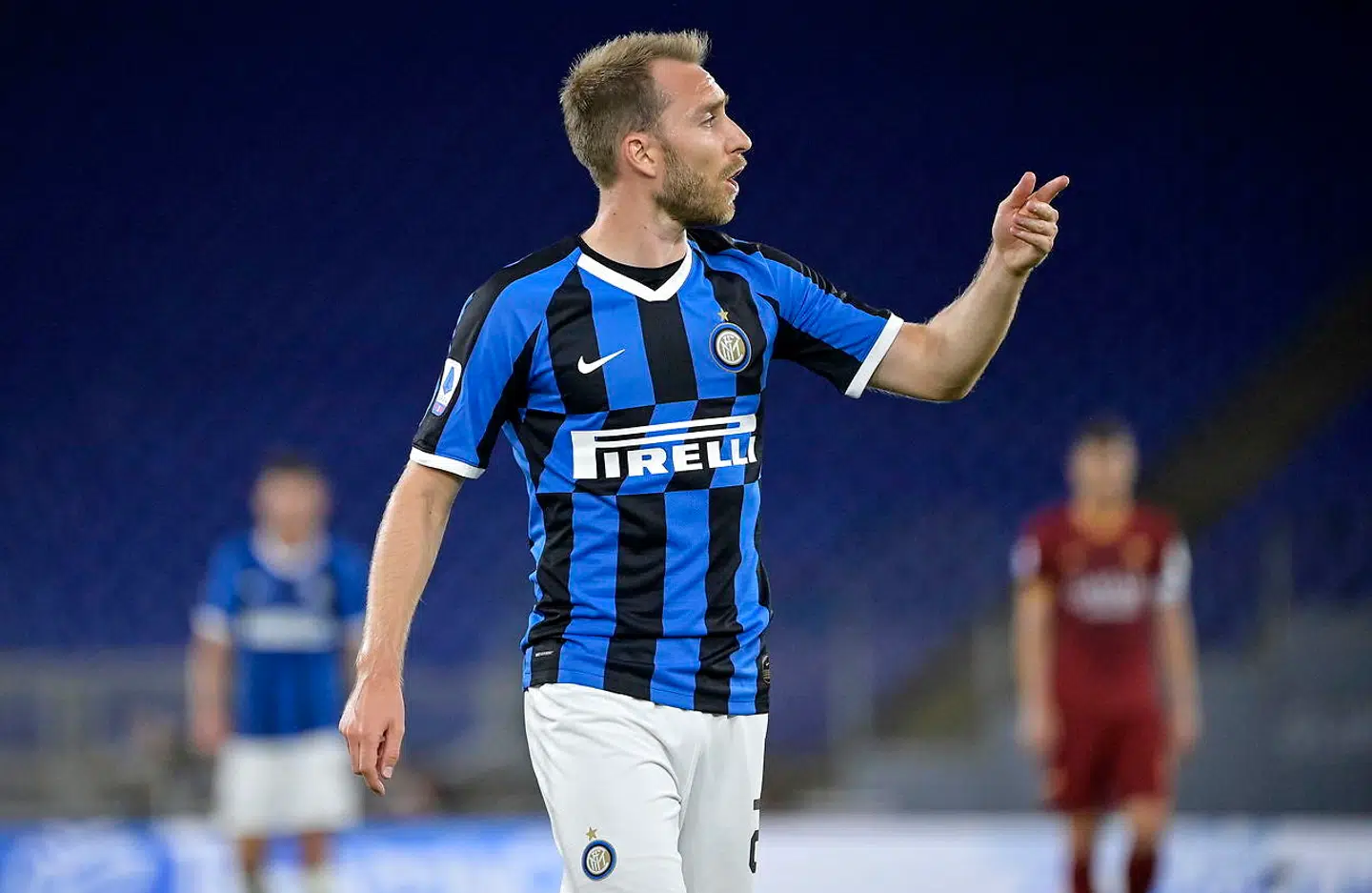 epa08555756 Inter's Christian Eriksen reacts during the Italian Serie A soccer match between AS Roma and FC Inter at the Olimpico stadium in Rome, Italy, 19 July 2020. EPA/RICCARDO ANTIMIANI
