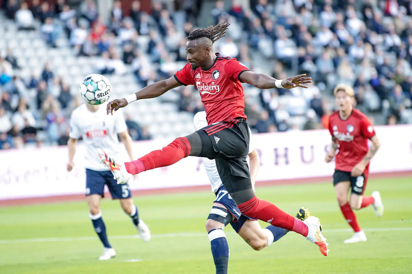 FCKs Dame N'Doye tæt på, men ingen mål denne gang i 3F Superligakampen AGF mod FC København på Ceres Park i Aarhus, søndag den 5. juli 2020. (Foto: Bo Amstrup/Ritzau Scanpix)