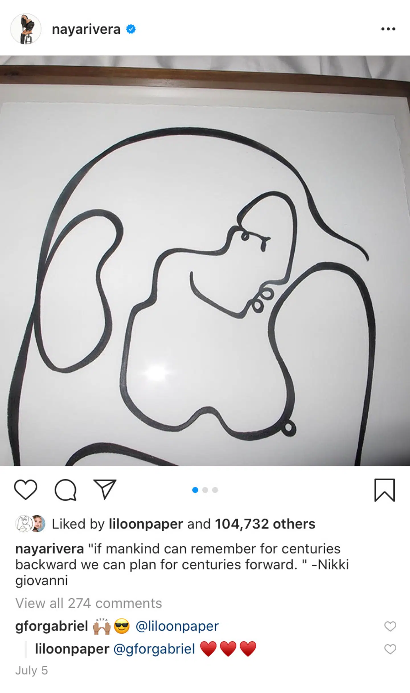 Her ses den Instagram-post Naya Rivera lagde op med maleriet fra danske ”Lilo on Paper” bare få dage inden den tragiske ulykke.