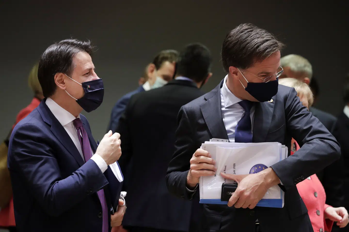 - Til slut er indholdet vigtigere end hastigheden. Et dårligt kompromis kommer ikke til at hjælpe Europa videre, siger Mark Rutte før vigtigt EU-topmøde om budget og økonomisk genopretning. Pool/Reuters