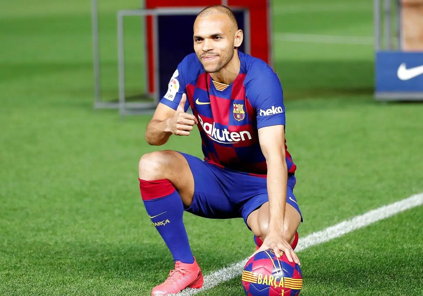 Sådan så det ud 20. februar, da Martin Braithwaite blev præsenteret i FC Barcelona. Nu kan eventyret snart være slut.