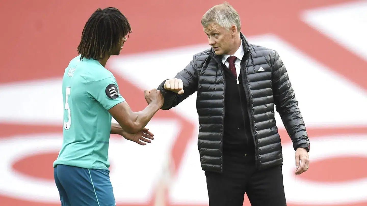 Det var i denne situation, at Ole Gunnar Solskær skulle have antydet, at Nathan Akés defensive kvaliteter kunne bruges i Manchester United.