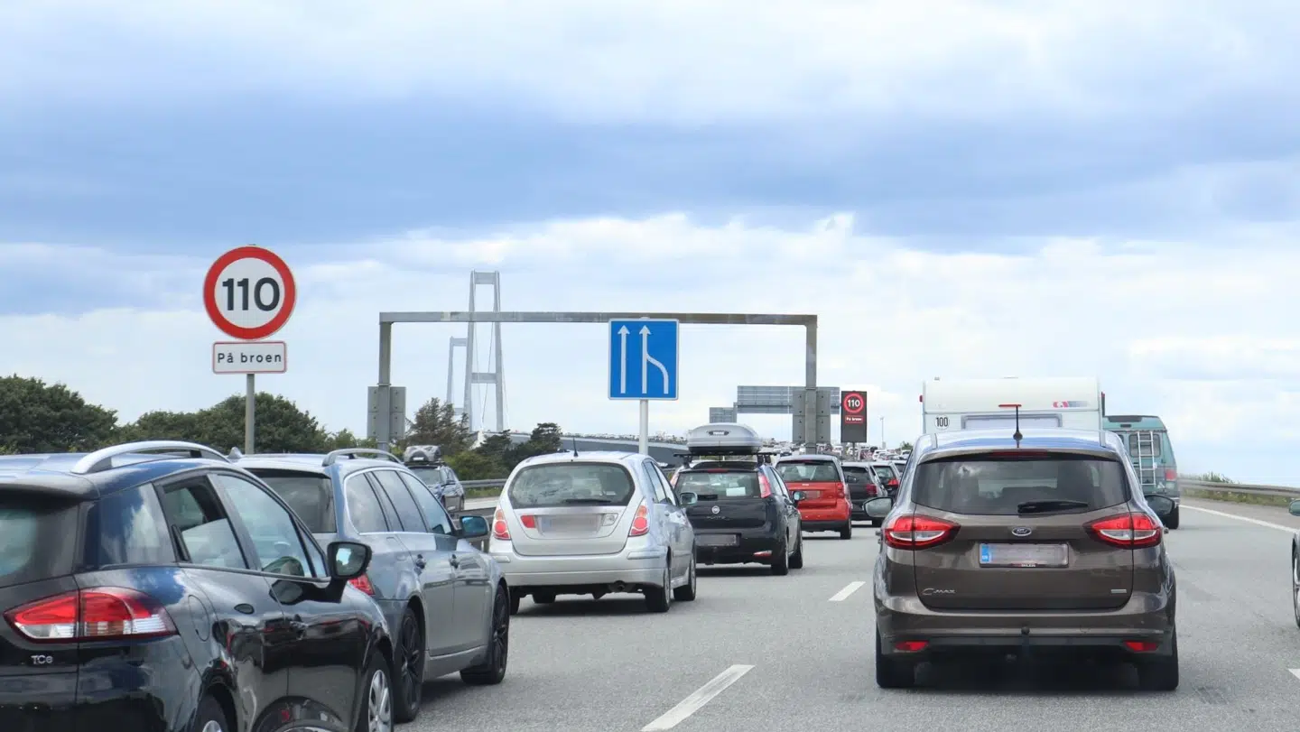 Køen ved Storebæltsbroen. Foto: Presse-fotos.dk