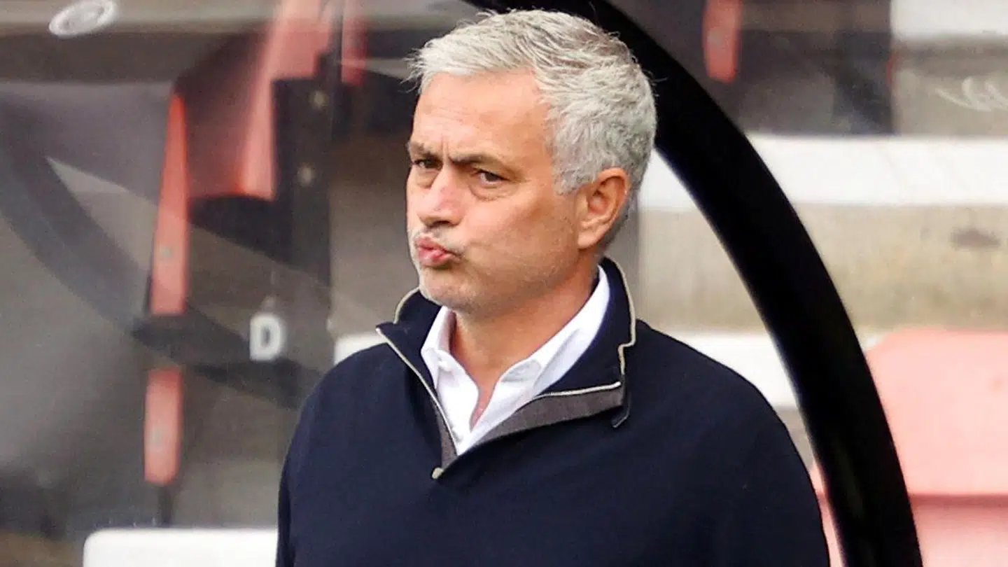 José Mourinho forventer, at Tottenham vil præstere bedre i næste sæson.