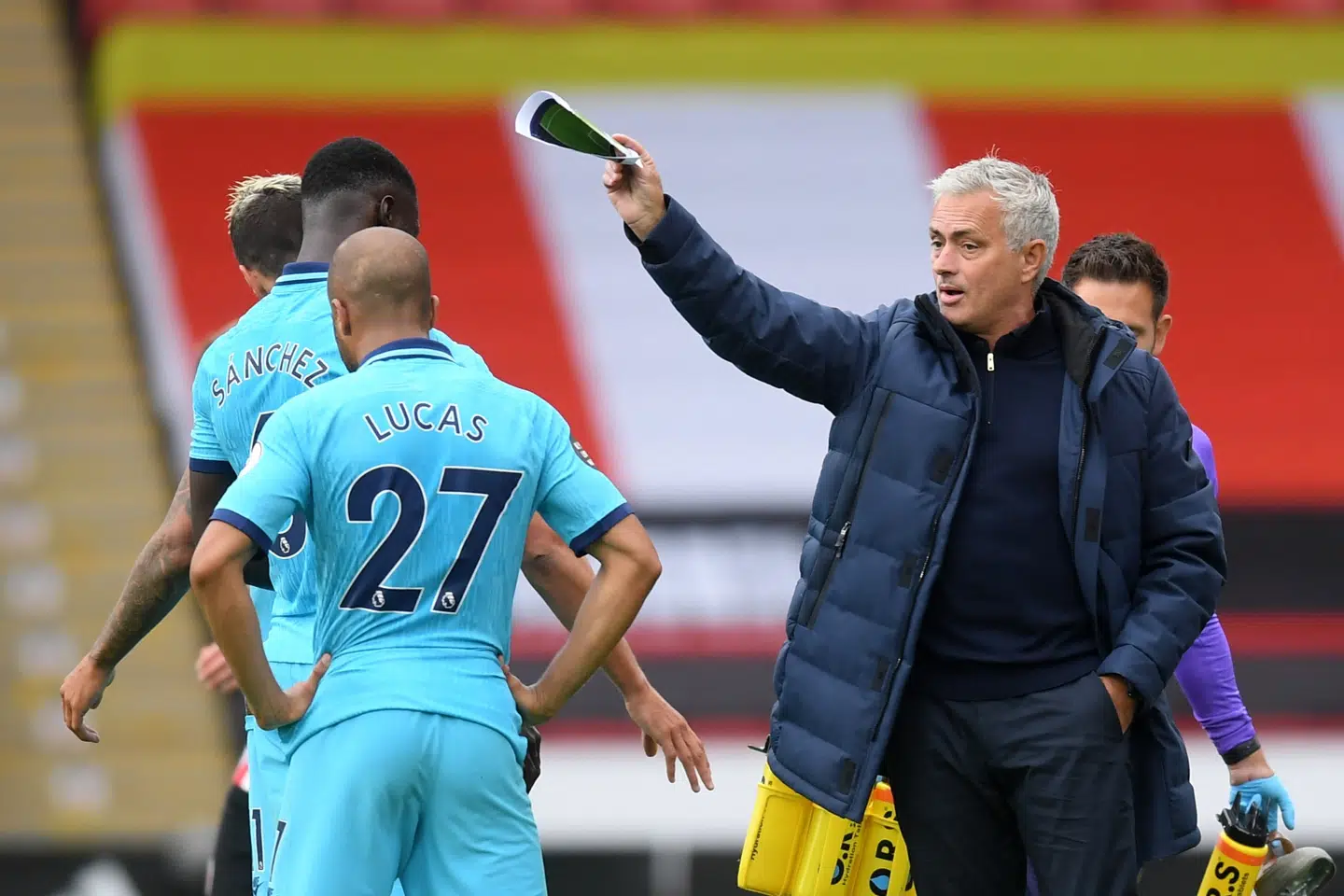 José Mourinho (til højre) og Tottenham møder Arsenal i et London-derby 12. juli. Michael Regan/Reuters