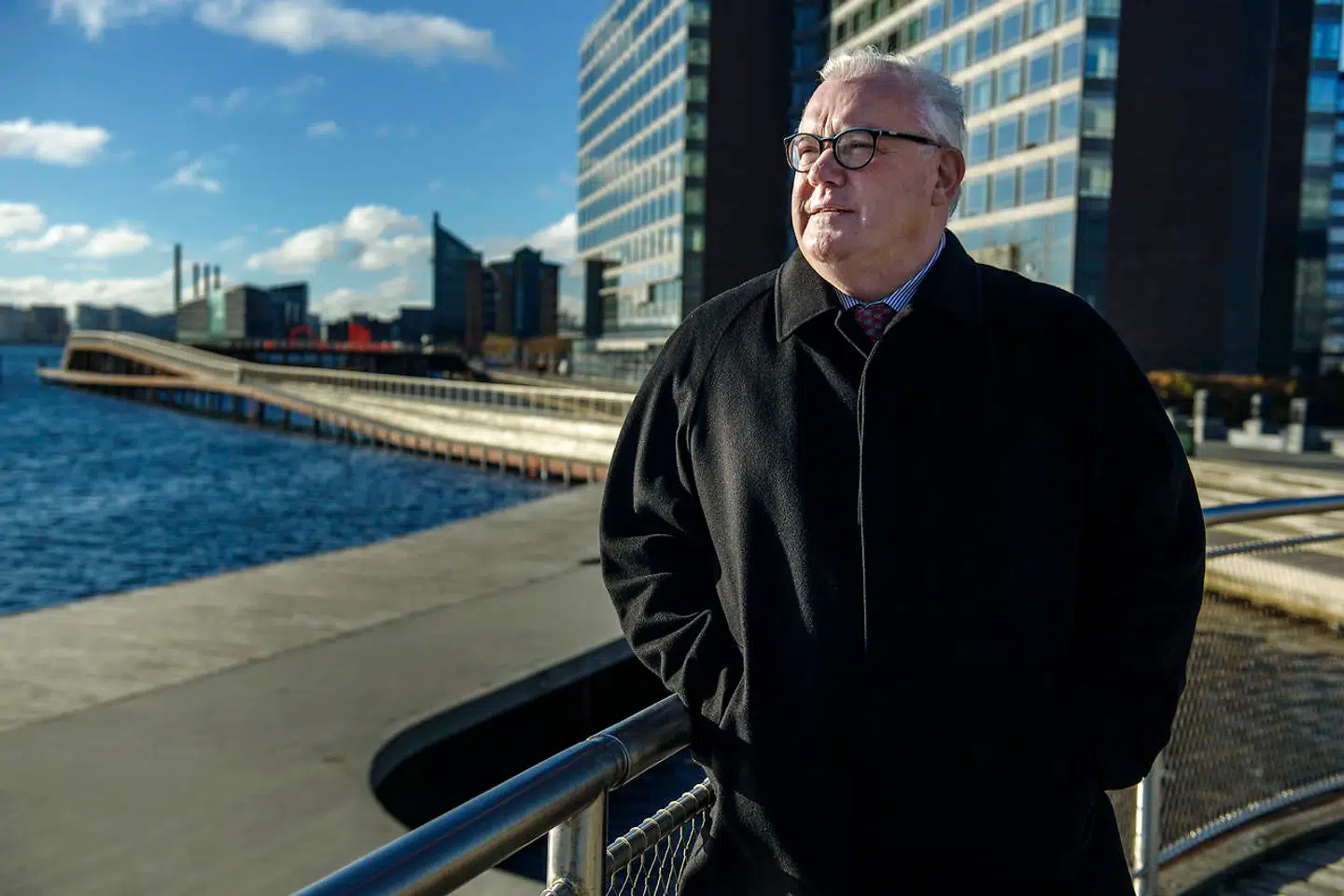 »Det er en gylden chance for Pape,« siger Hans Engell, kommentator og tidligere Konservativ formand og minister i Schlüters regeringer.