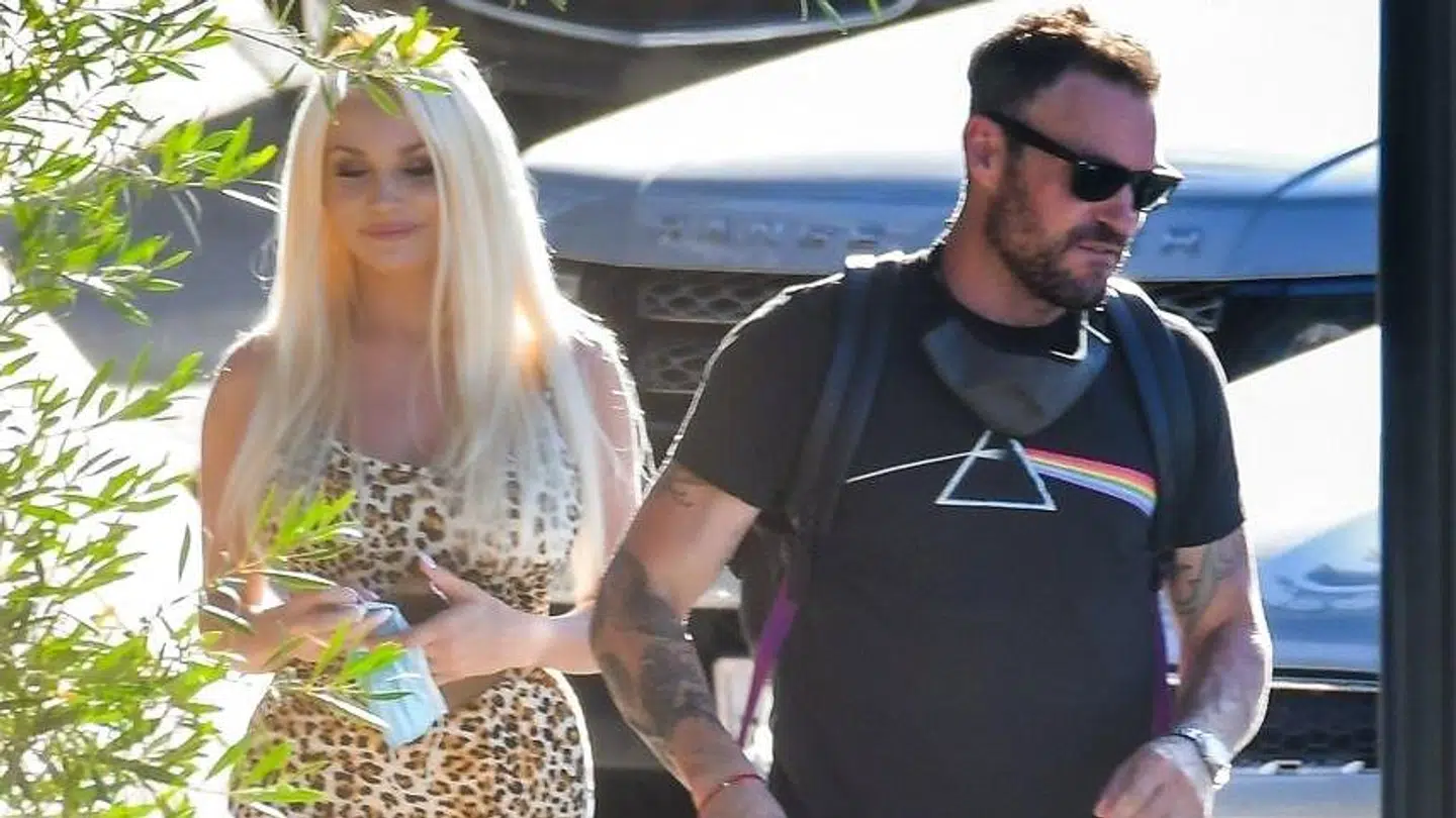Brian Austin Green med barnebruden Courtney Stodden. Billedet er taget i midten af juni.