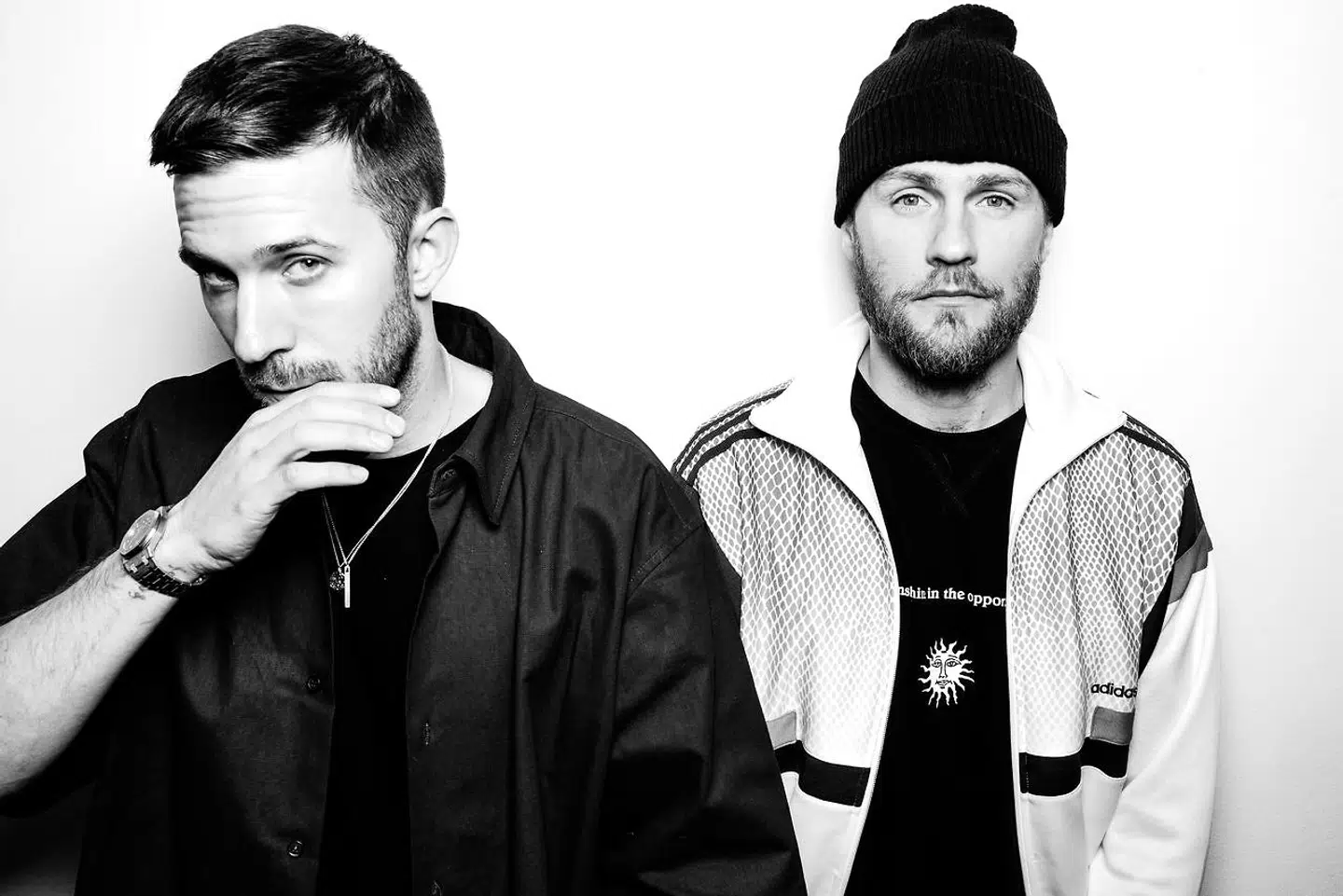 Jannik Brandt Thomsen og Niclas Genckel Petersen alias Nik & Jay har underskud på samlet - 186.224 kr. for 2019 i det selskab, hvor de er både direktører og medejere.
