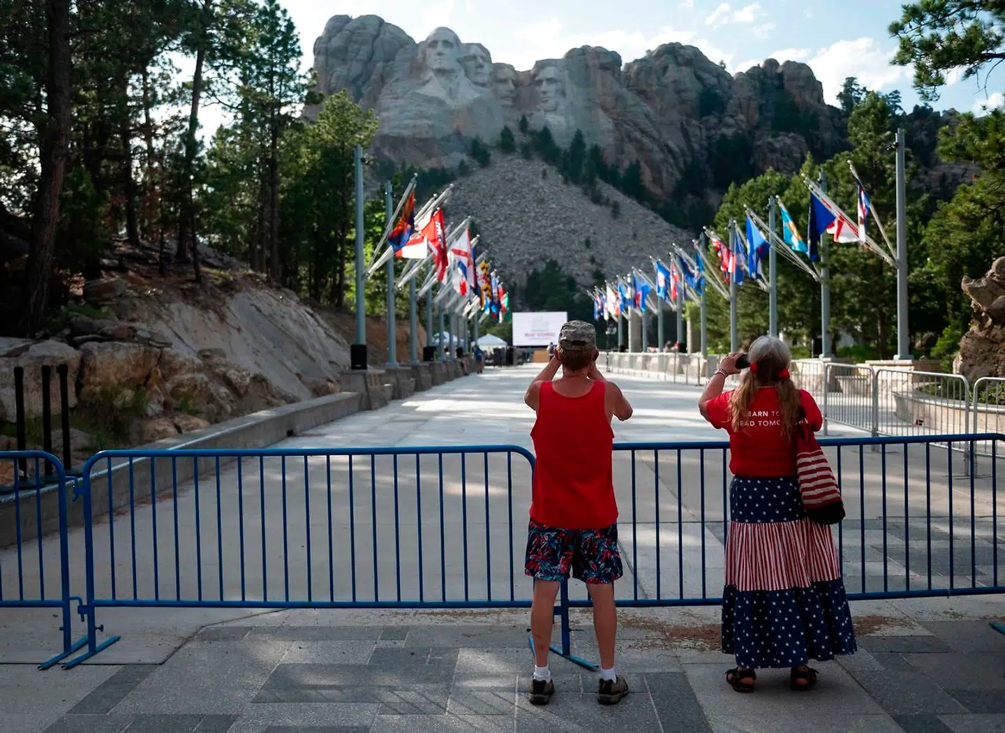 Her ses de meget berømte skulpturer af tidligere amerikanske præsidenter på Mount Rushmore i South Dakota, hvor Donald Trump vil holde sin tale den 4. juli. (Photo by Andrew CABALLERO-REYNOLDS / AFP)