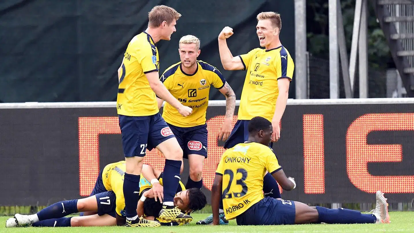 Hobro sendte med en 2-1 sejr Esbjerg ned i 1. division.
