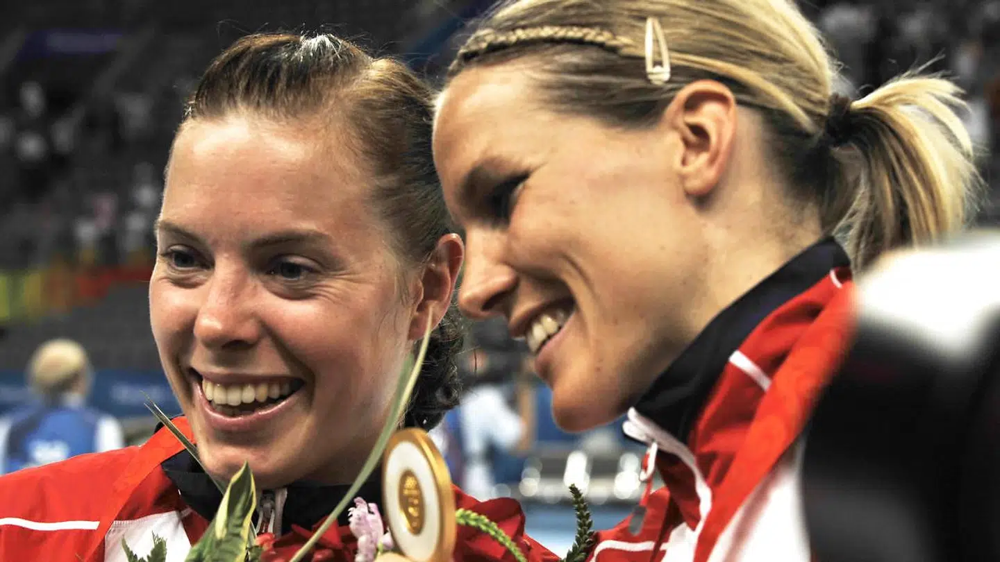 Gro Hammerseng (th.) og Else-Marthe Söerlie Lybekk efter sejren ved OL i 2008.
