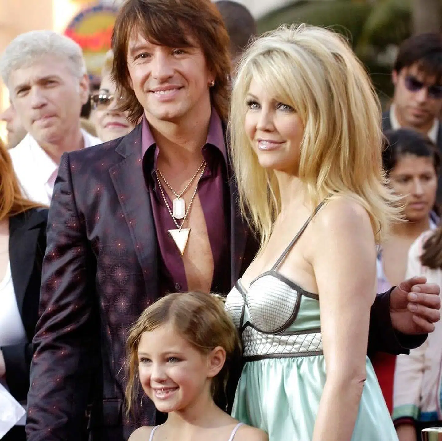 Her skuespillerinden sammen med sin daværende mand Richie Sambora og datteren Ava. Billedet er taget i juni 2005.