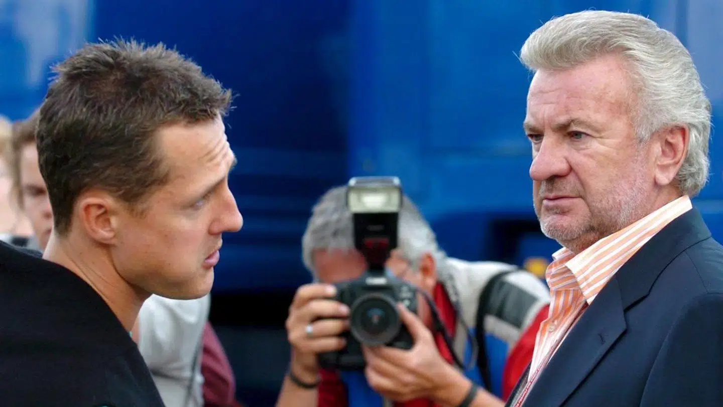 Michael Schumacher (tv.) og Willi Weber i 2005.