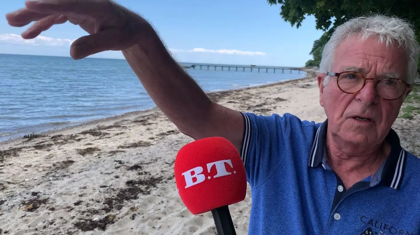 Tv-vært Michael Meyerheim har gennem sin grundejerforening engageret sig i kampen for at få fjernet den fækale forurening på stranden.