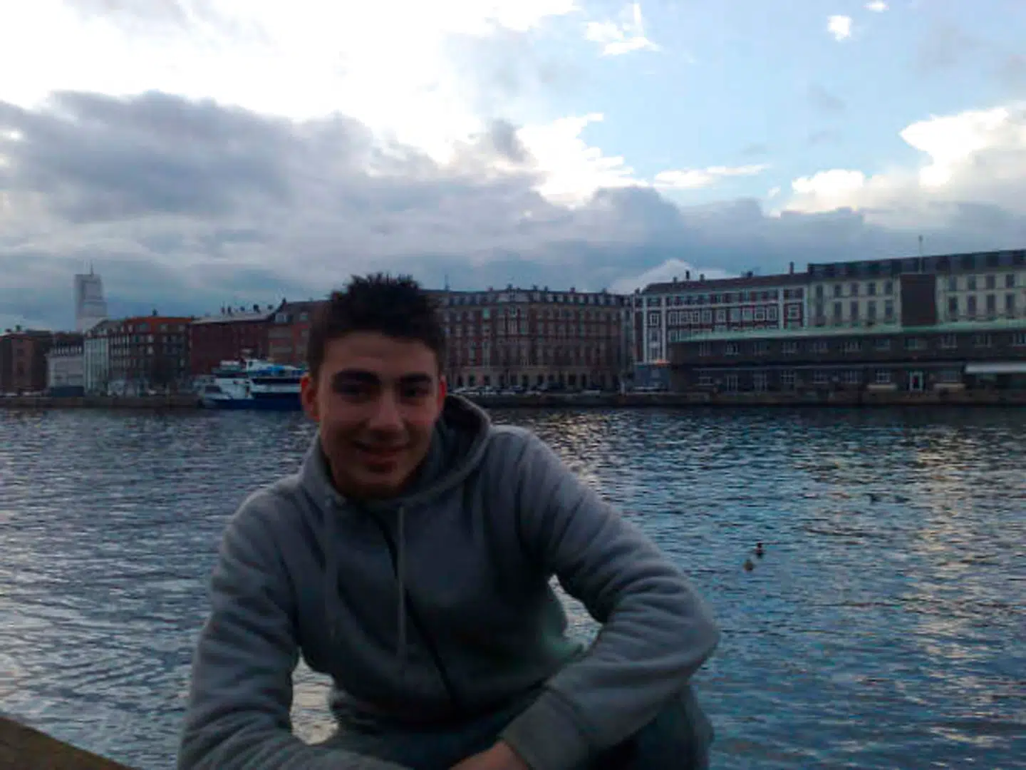 Deniz usun. 16-årigt avisbud dræbt på Amager.