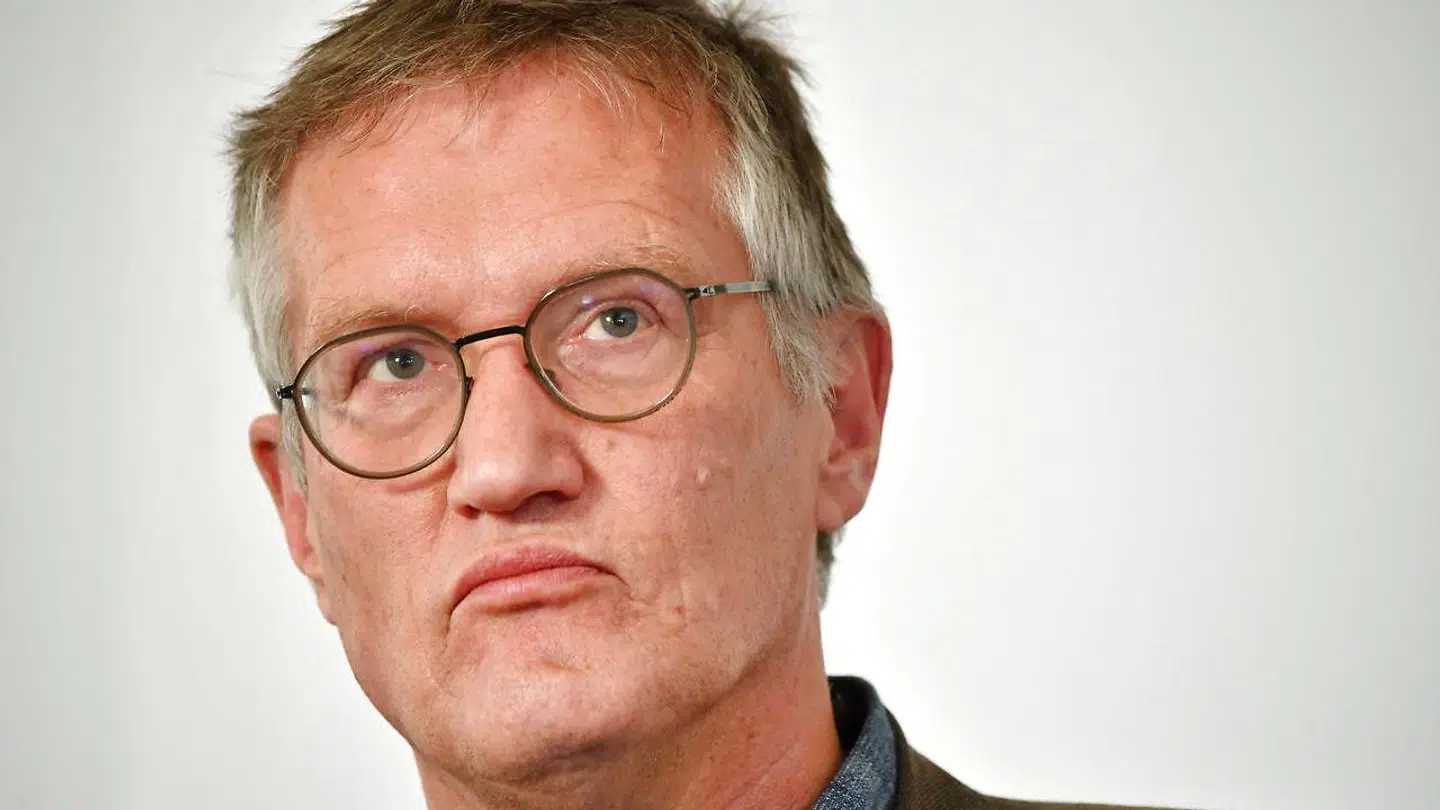 statsepidemiolog Anders Tegnell harerkendt, at Sverige burde have truffet flere forholdsregler.