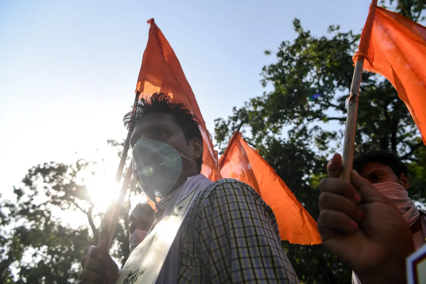 Flere steder i Indien har der været store anti-kinesiske demonstrationer efter det voldsomme sammenstøde med køller og jernstænger. Sajjad Hussain/Ritzau Scanpix