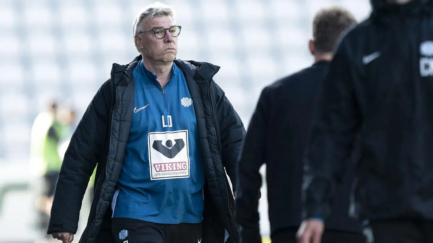 Lars Olsen valgte tirsdag efter 225 dage i spidsen for Esbjerg at forlade jobbet som cheftræner, efter spillertruppen havde vist mistillid til ham.