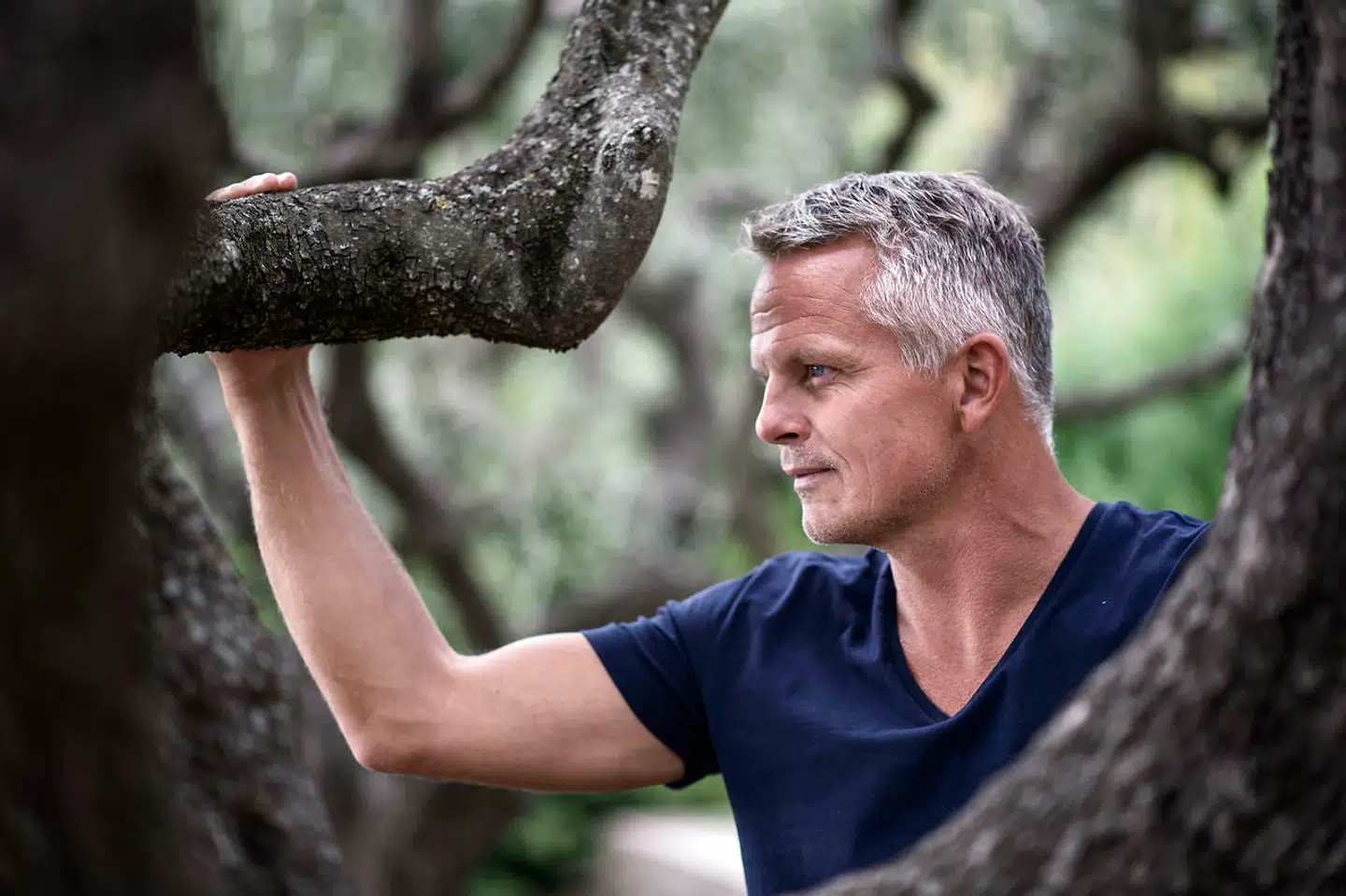 Jakob Kjeldberg i huset i Nice.