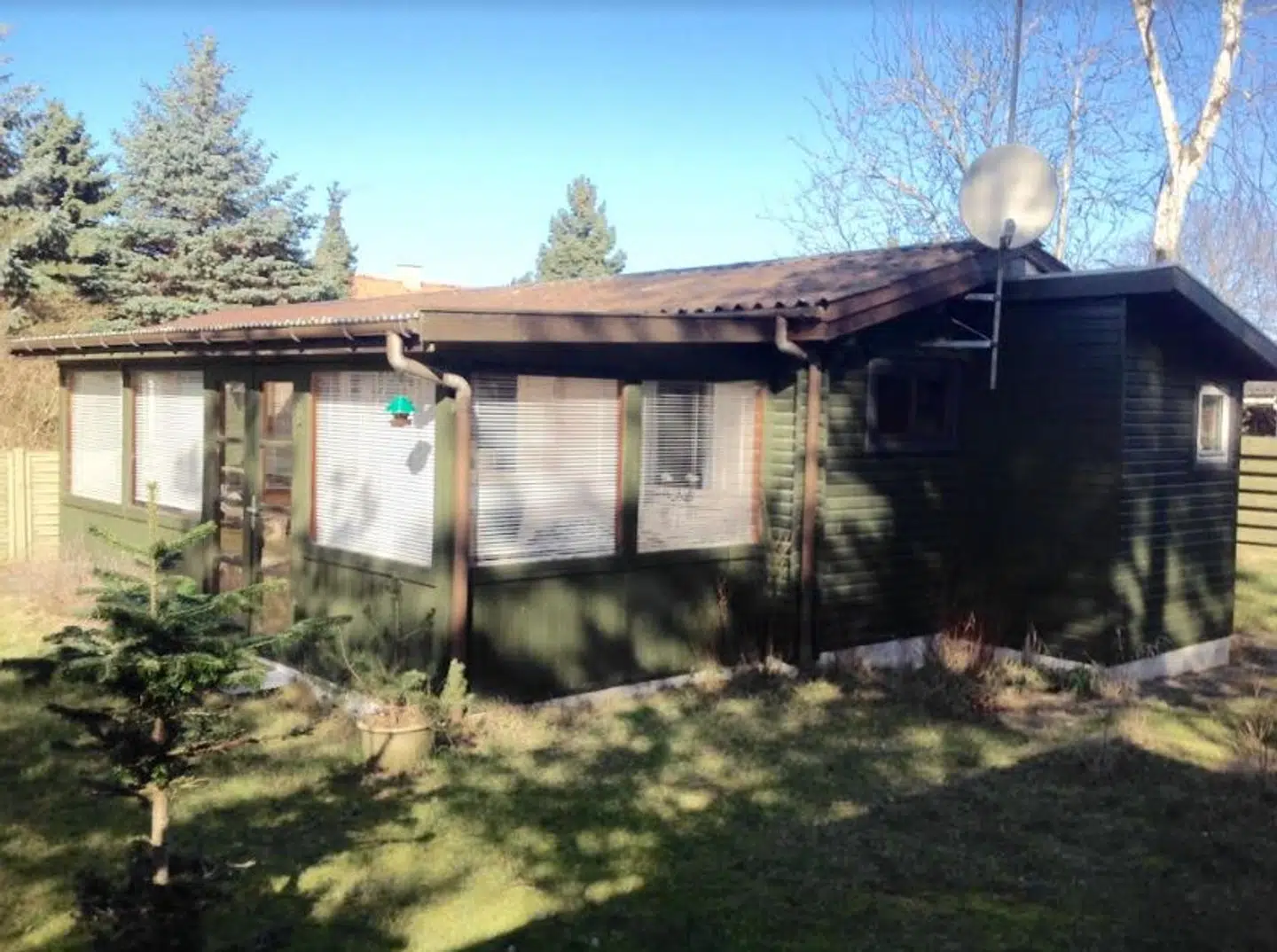 Ole Irgens' sommerhus i Odsherred ligger ca. 15 minutters gang fra stranden.