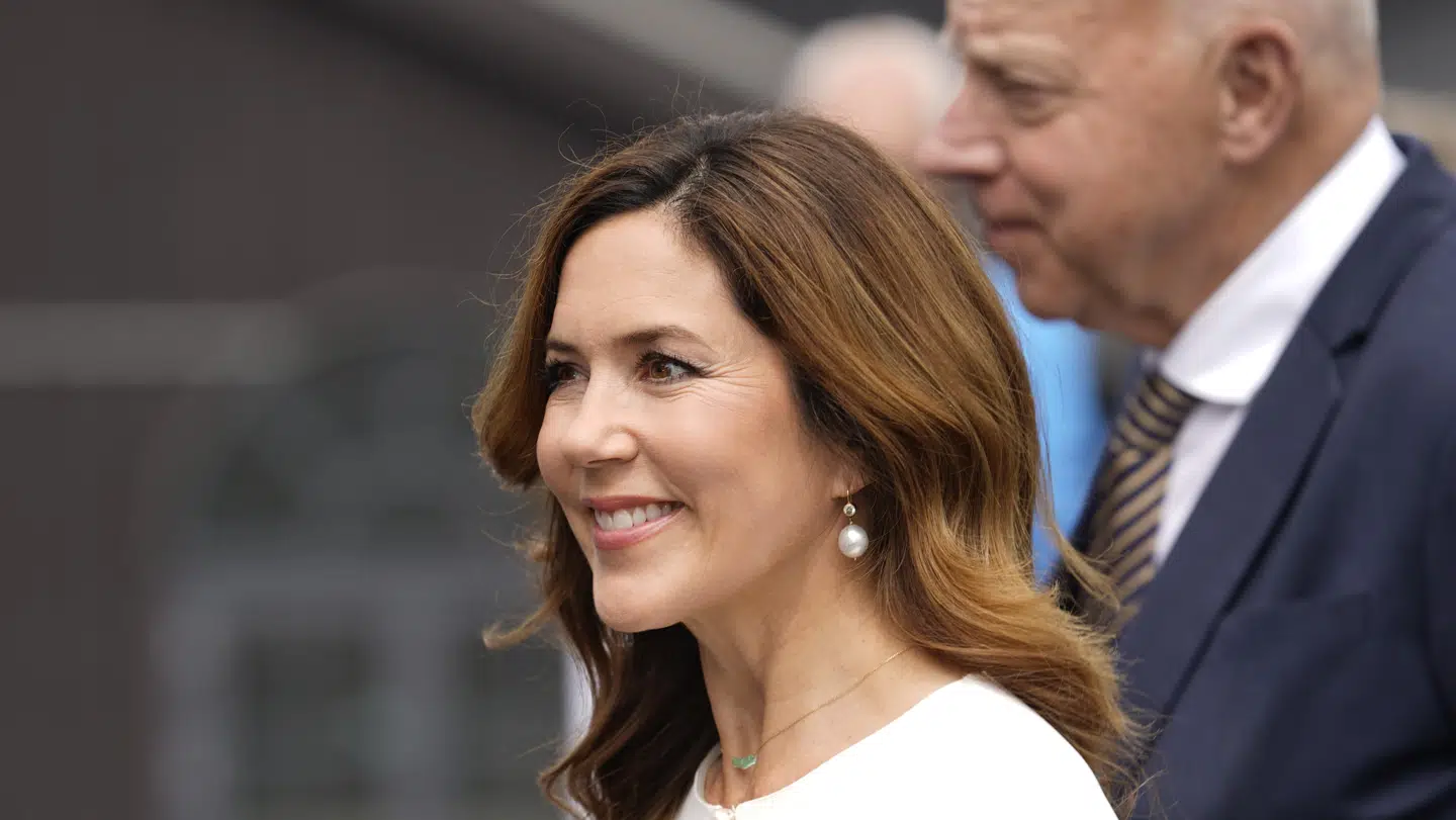 Kronprinsesse Mary indvier Holmegaard Værk mandag 8. juni 2020.