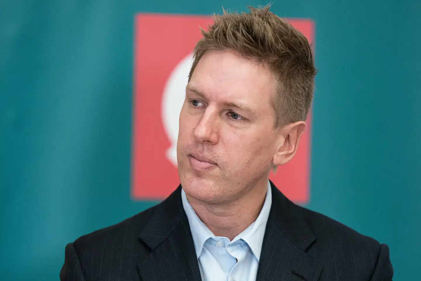 Enhedslistens Rune Lund er blandt dem, der er oprørte over, hvad de mener er for lempelig en opfattelse af, hvad der er skattely. Det er vigtigt, fordi firmaer i skattely kan nægtes støtte under coronakrisen. Niels Christian Vilmann/Ritzau Scanpix