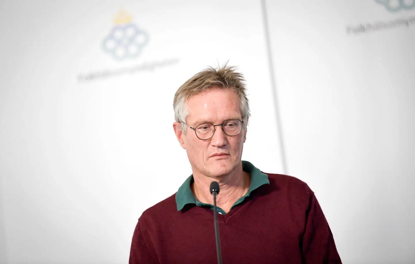 epa08447045 State epidemiologist Anders Tegnell of the Public Health Agency of Sweden speaks during a news conference on a daily update on the coronavirus Covid-19 situation, in Stockholm, Sweden, 27 May 2020. EPA/Pontus Lundahl/TT SWEDEN OUT