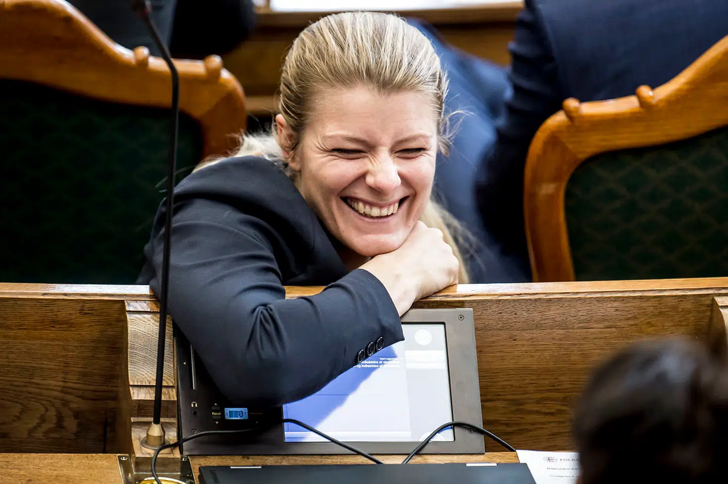 Ane Halsboe-Jørgensen under debat i Folketinget.