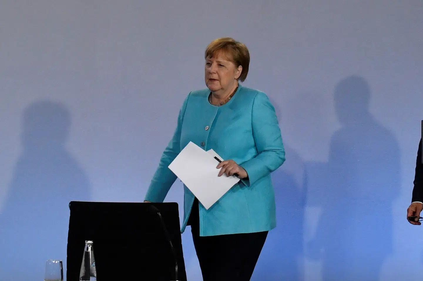 Tyskland forbundskansler, Angela Merkel, og finansminister Olaf Scholz orienterede onsdag aften på et pressemøde i Berlin om de nye tiltag for at stimulere økonomien. Pool/Reuters