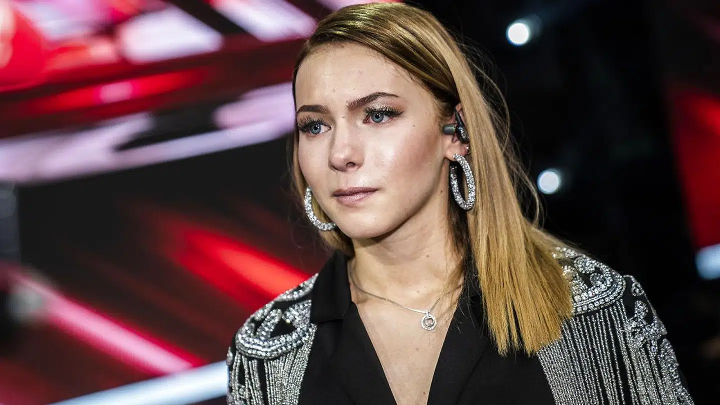 Mathilde Caffey sang Chio Dyrlunds sang til 'X Factor'-finalen og udgav det dagen efter i sit eget navn.