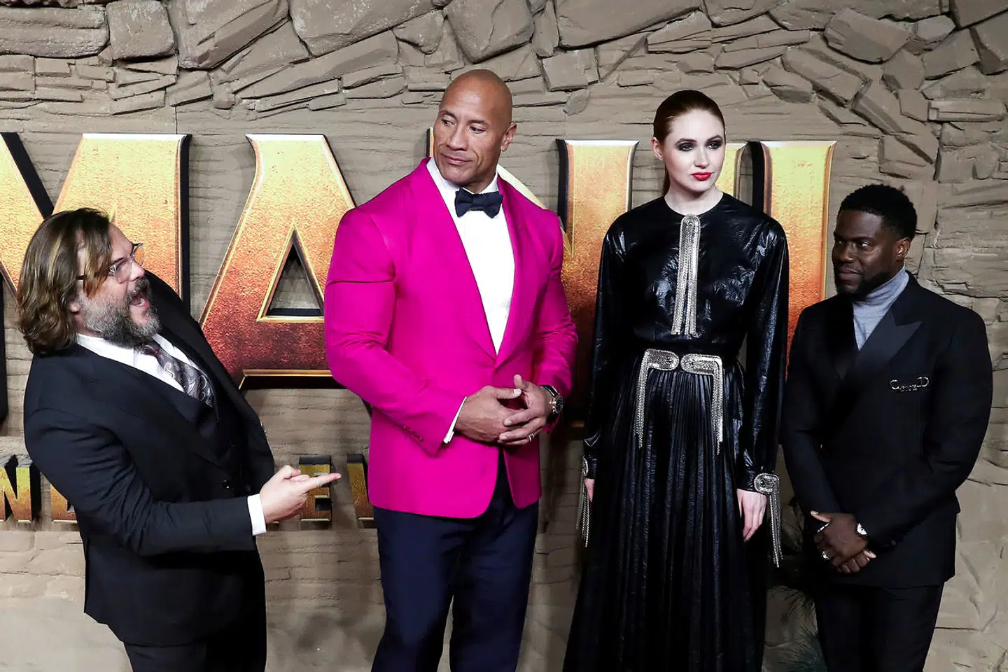 Kevin Hart med sine 'Jumanji'-kollegaer Jack Black, Dwayne The Rock Johnson og Karen Gillian.