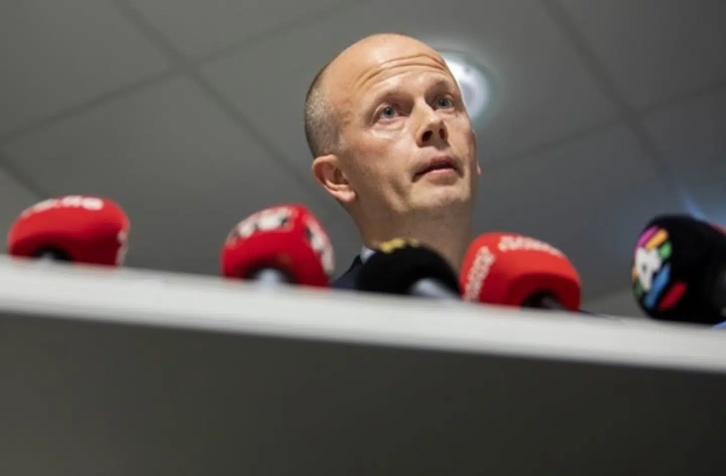 Tom Hagens advokat, Svein Holden, fotograferet på et tidligere pressemøde. (Arkivofoto)