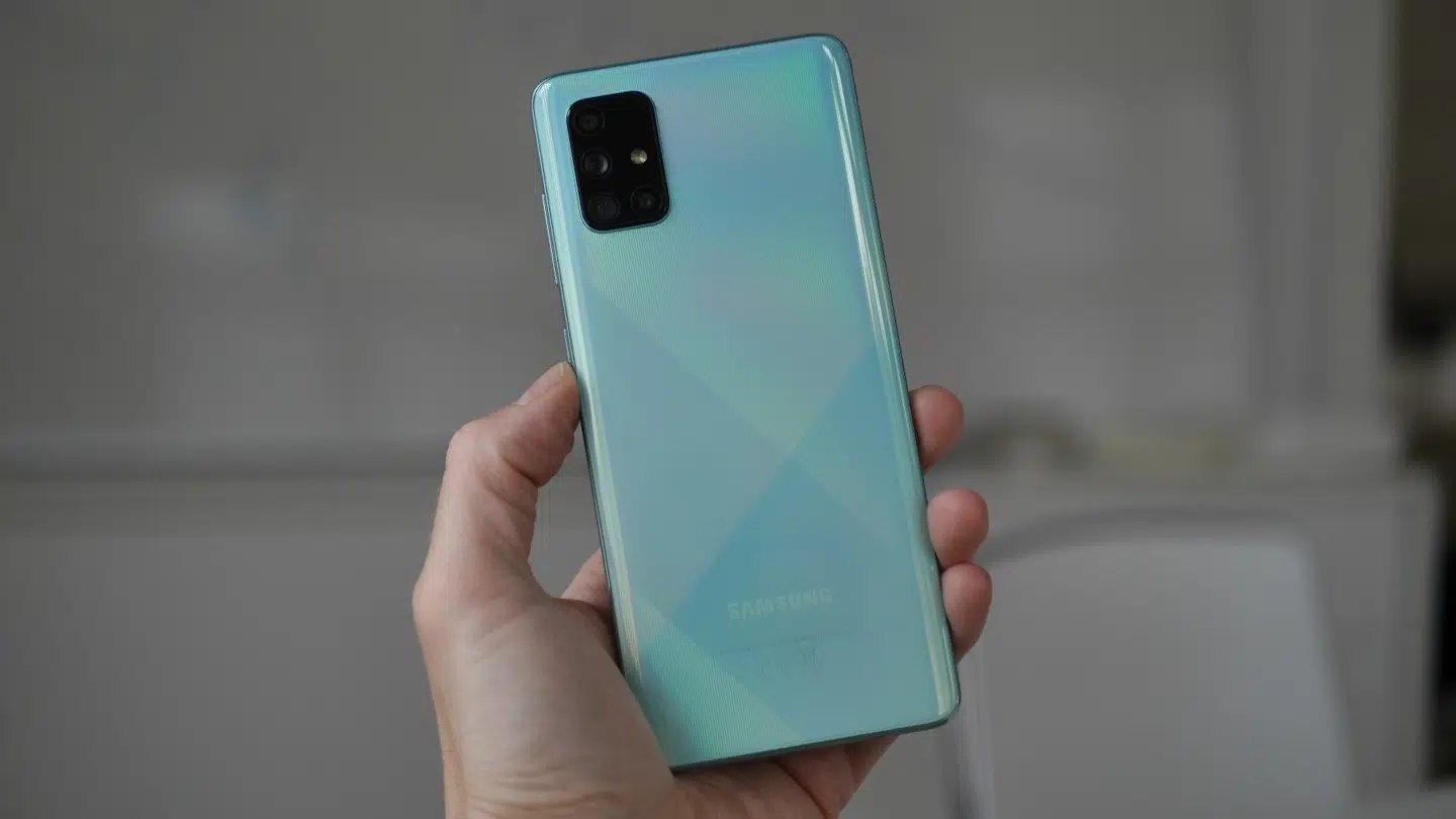 Samsung A71