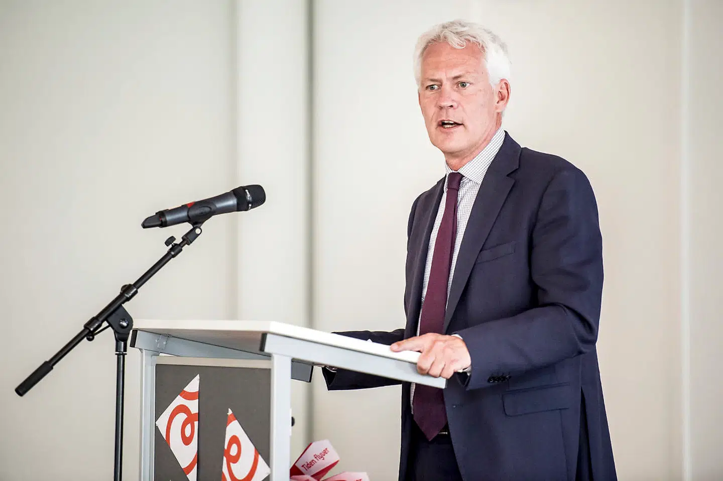 Administrerende direktør i Kræftens Bekæmpelse, Jesper Fisker, holder tale. (Foto: Mads Claus Rasmussen/Ritzau Scanpix)
