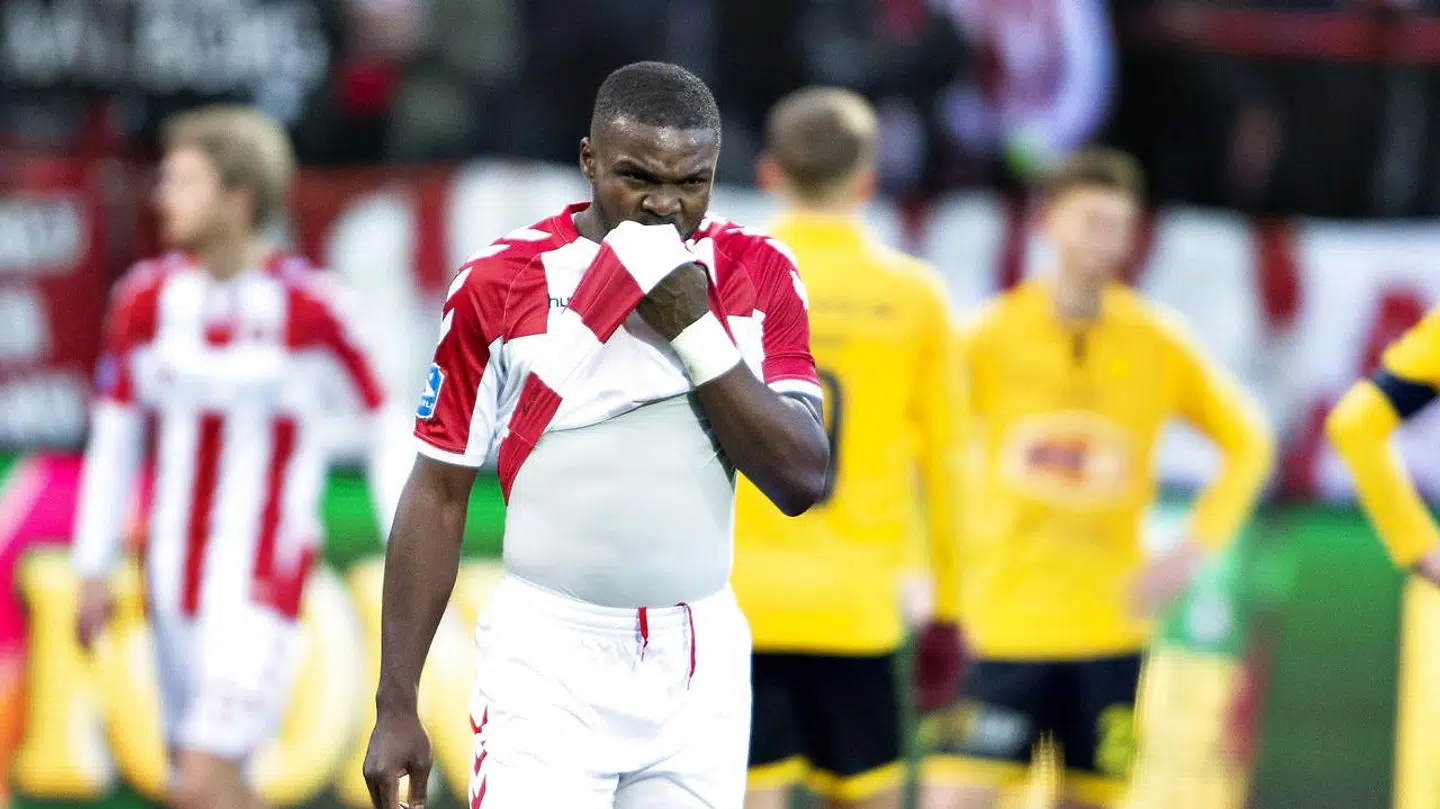 Okore slår fast, at han er uskyldig.