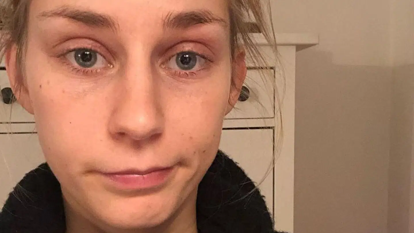 Cecilie Olsen deler på Instagram ud af livet som mor på både godt og ondt. Her er et billede fra et af hendes opslag om, nogle af de ting der kan være svære. (Privatfoto)
