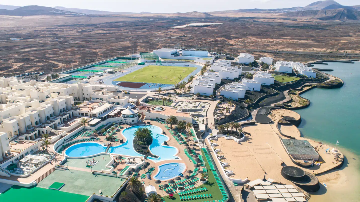 Luftfoto af Club La Santa fra dengang, der stadig måtte være gæster på resortet.