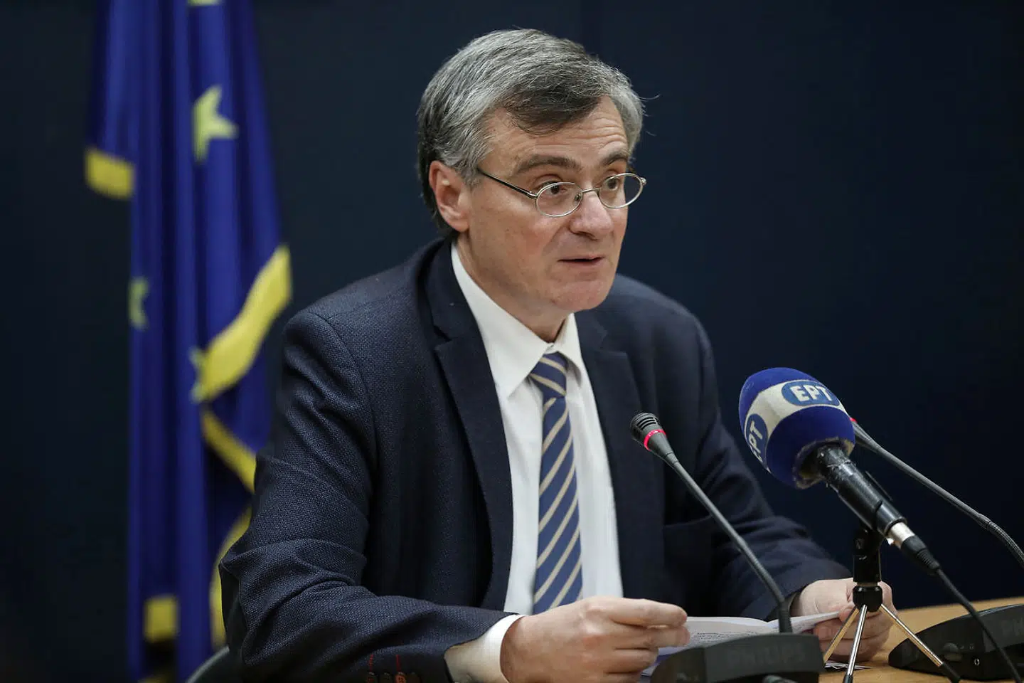 En meningsmåling har kåret Sotiris Tsiodras til den mest populære person i Grækenland, som i forhold til andre Middelhavslande er sluppet bemærkelsesværdigt nådigt fra coronakrisen.