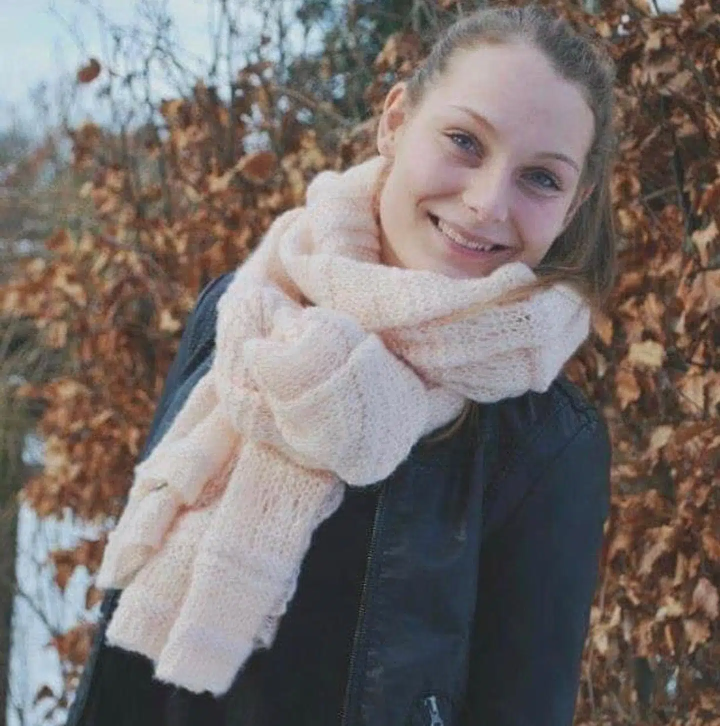 Der var kun et år mellem Silke Vesterager Jespersen og hendes storesøster Louisa (på billedet), og de to søstre var derfor meget tætte. Foto: Privat