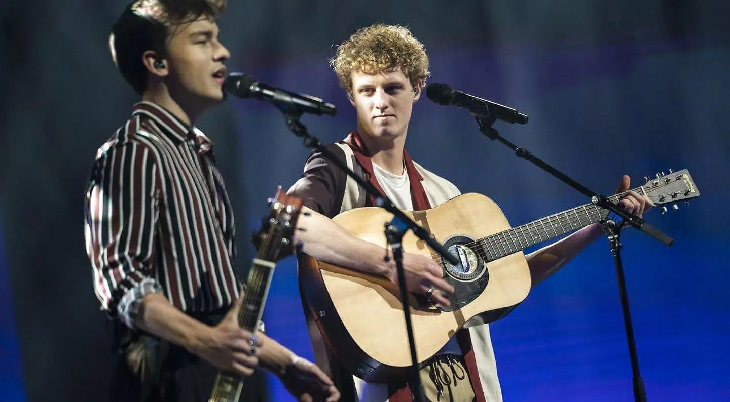 Duoen Magnus & Aksel trækker sig fra 'X Factor'.